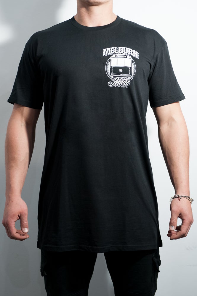 MELBURN MADE TRAM TEE REGULAR FIT BLACK